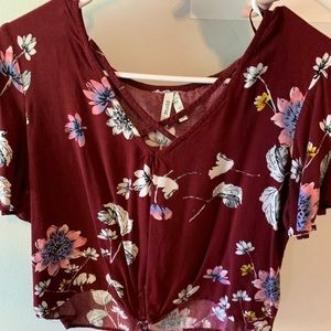 Floral printed Cropped shirt